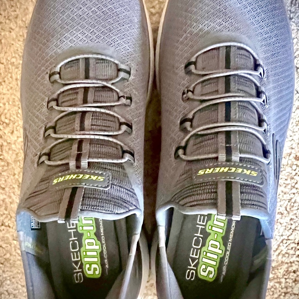 Men’s Slip in Sketchers